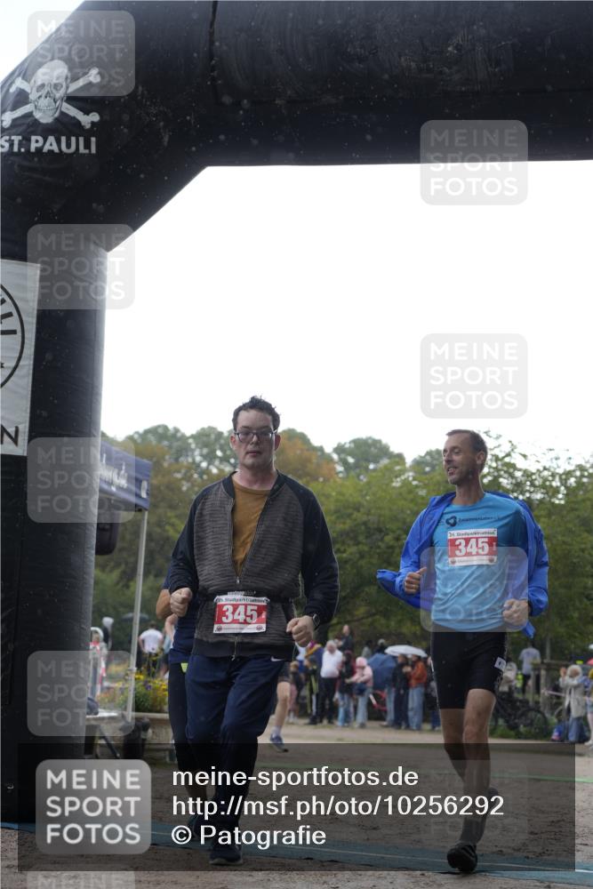 13.09.2026 - Stadtparktriathlon Patografie http://msf.ph/oto/10256292 13.09.2026 11:38:30 Ziel 345, 353, 378, 386 meine-sportfotos.de
