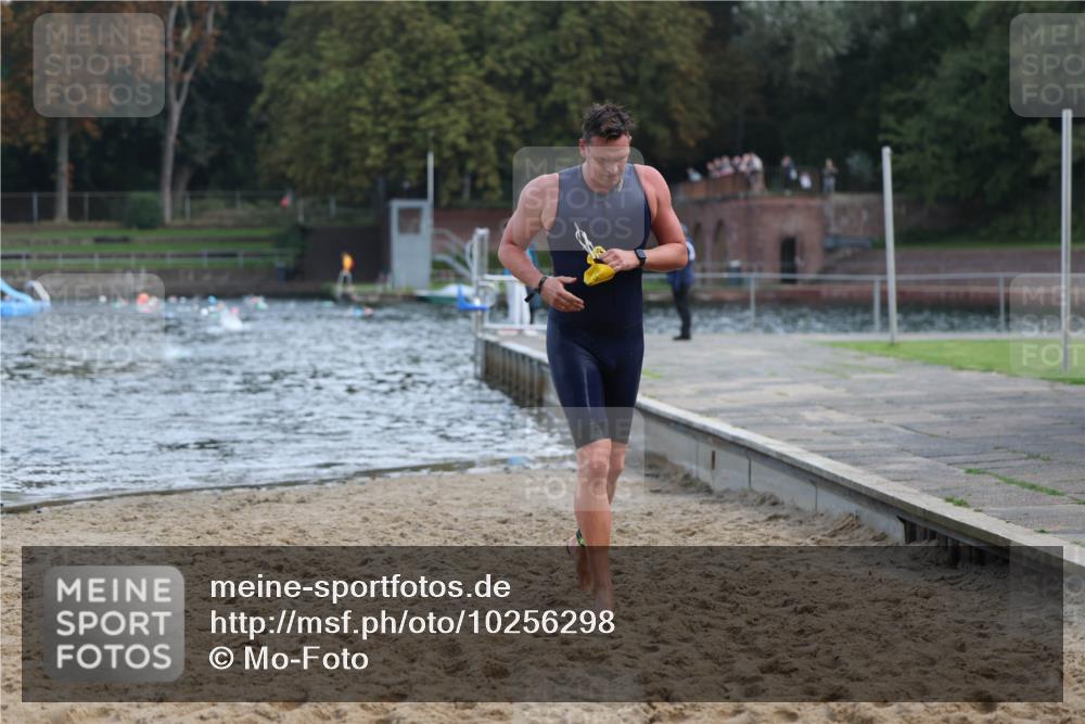 13.09.2026 - Stadtparktriathlon Mo-Foto http://msf.ph/oto/10256298 13.09.2026 10:50:04 Schwimmen 685 meine-sportfotos.de