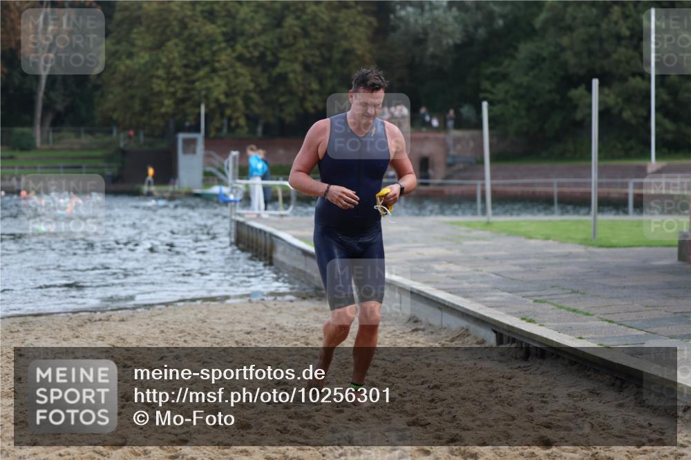 13.09.2026 - Stadtparktriathlon Mo-Foto http://msf.ph/oto/10256301 13.09.2026 10:50:05 Schwimmen 685 meine-sportfotos.de