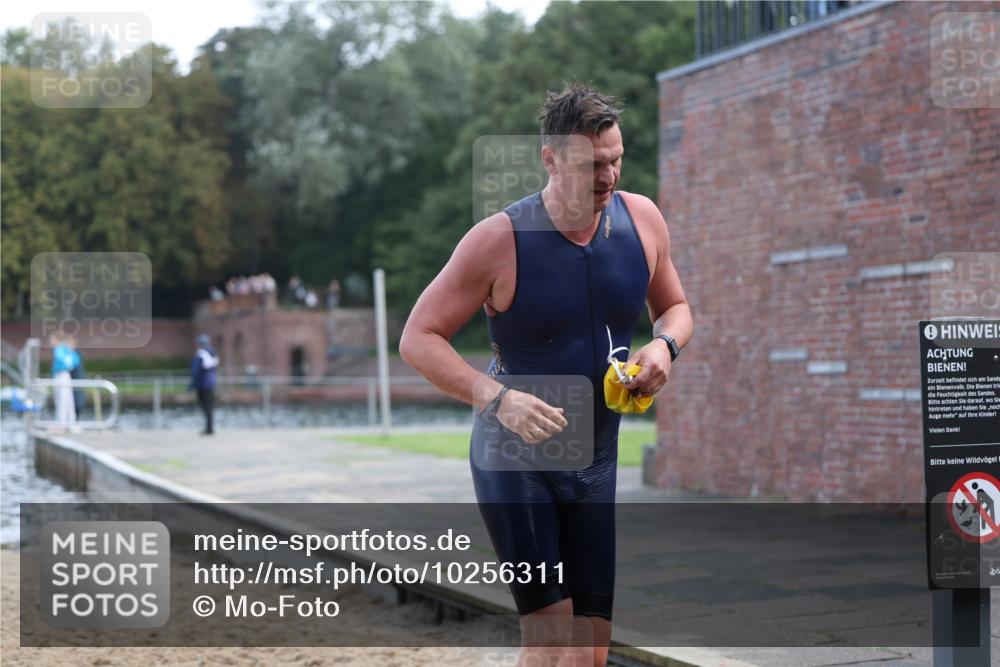 13.09.2026 - Stadtparktriathlon Mo-Foto http://msf.ph/oto/10256311 13.09.2026 10:50:07 Schwimmen 685 meine-sportfotos.de
