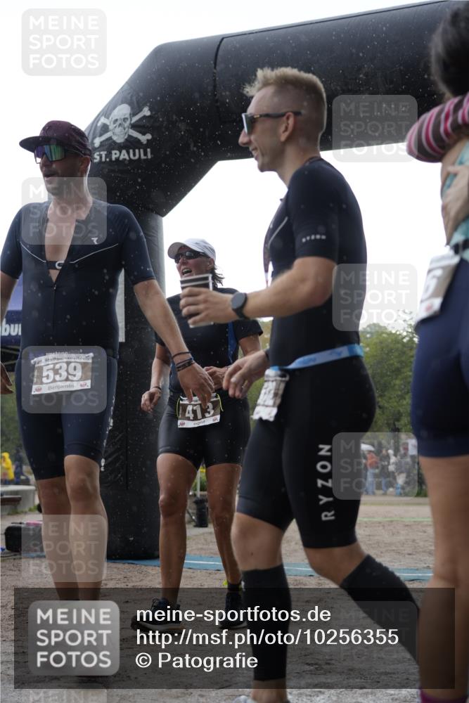 13.09.2026 - Stadtparktriathlon Patografie http://msf.ph/oto/10256355 13.09.2026 11:38:53 Ziel 413, 539 meine-sportfotos.de