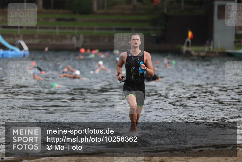 13.09.2026 - Stadtparktriathlon Mo-Foto http://msf.ph/oto/10256362 13.09.2026 10:50:47 Schwimmen 688 meine-sportfotos.de