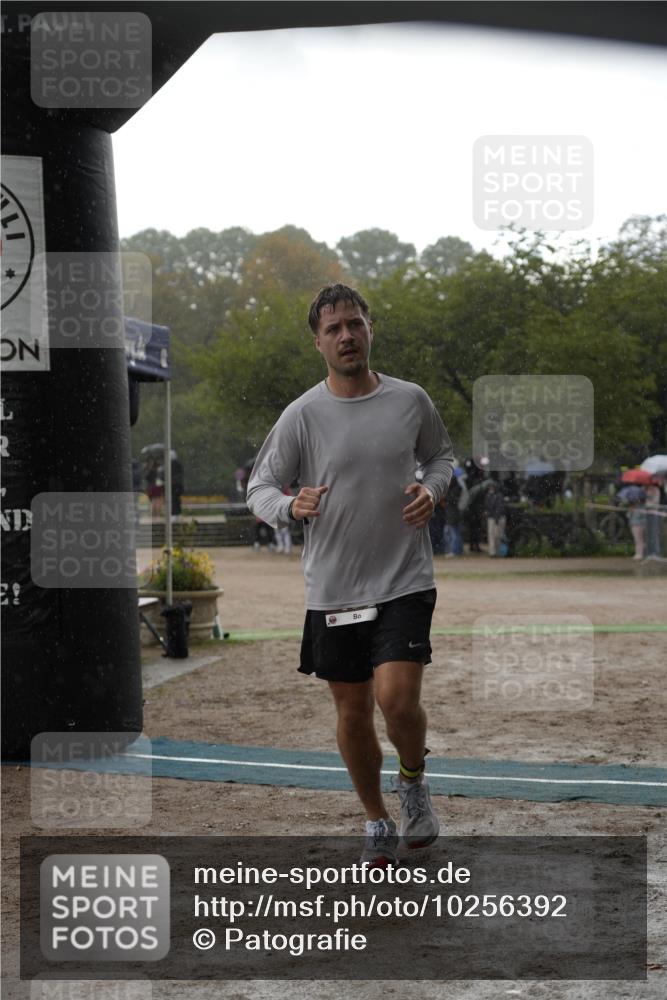 13.09.2026 - Stadtparktriathlon Patografie http://msf.ph/oto/10256392 13.09.2026 11:40:08 Ziel 461, 479 meine-sportfotos.de