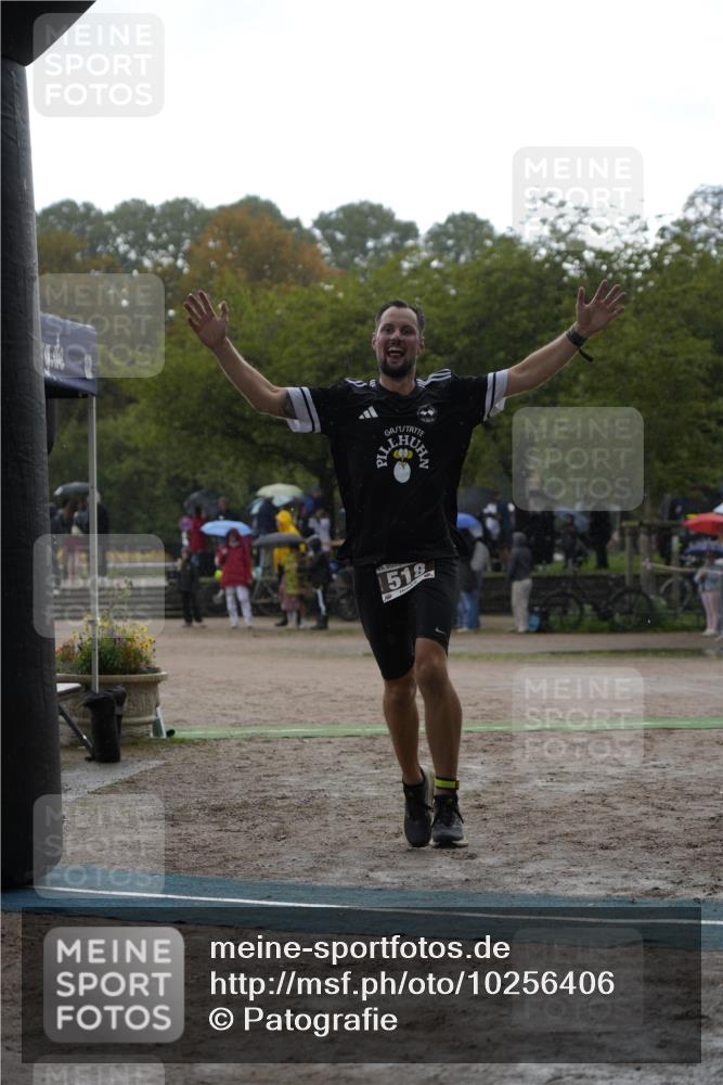 13.09.2026 - Stadtparktriathlon Patografie http://msf.ph/oto/10256406 13.09.2026 11:40:24 Ziel 518 meine-sportfotos.de