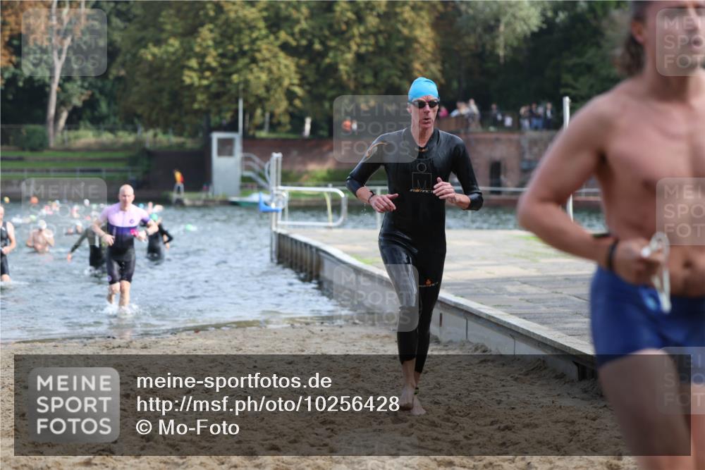 13.09.2026 - Stadtparktriathlon Mo-Foto http://msf.ph/oto/10256428 13.09.2026 10:51:15 Schwimmen 611, 621, 634, 635, 670, 683, 708, 1799 meine-sportfotos.de