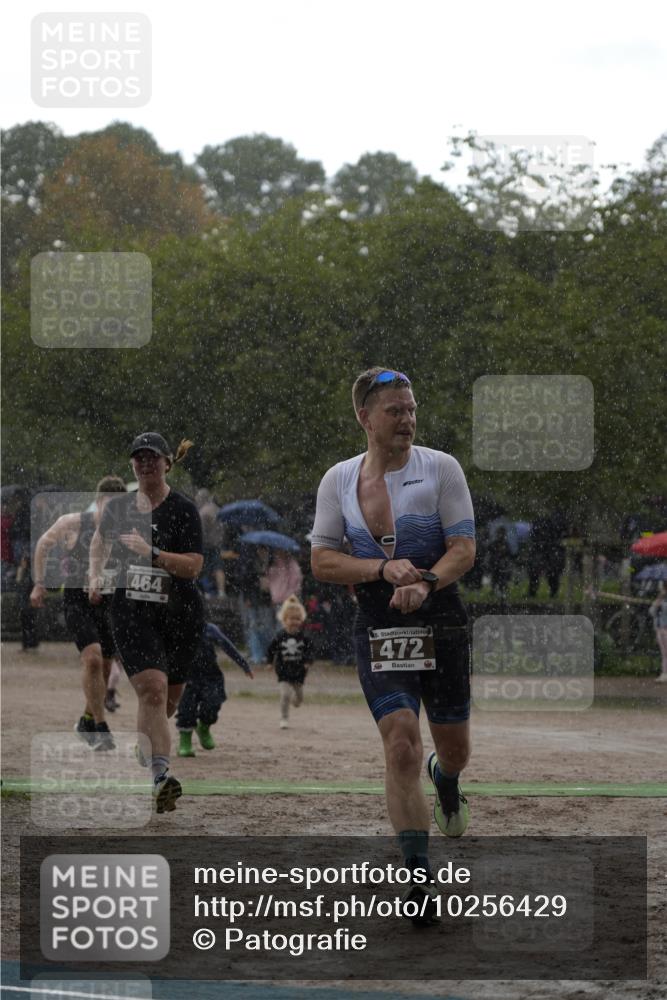 13.09.2026 - Stadtparktriathlon Patografie http://msf.ph/oto/10256429 13.09.2026 11:40:43 Ziel 404, 452, 464, 472, 575 meine-sportfotos.de