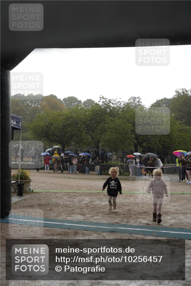 13.09.2026 - Stadtparktriathlon Patografie http://msf.ph/oto/10256457 13.09.2026 11:40:52 Ziel 404, 452, 575, 691 meine-sportfotos.de