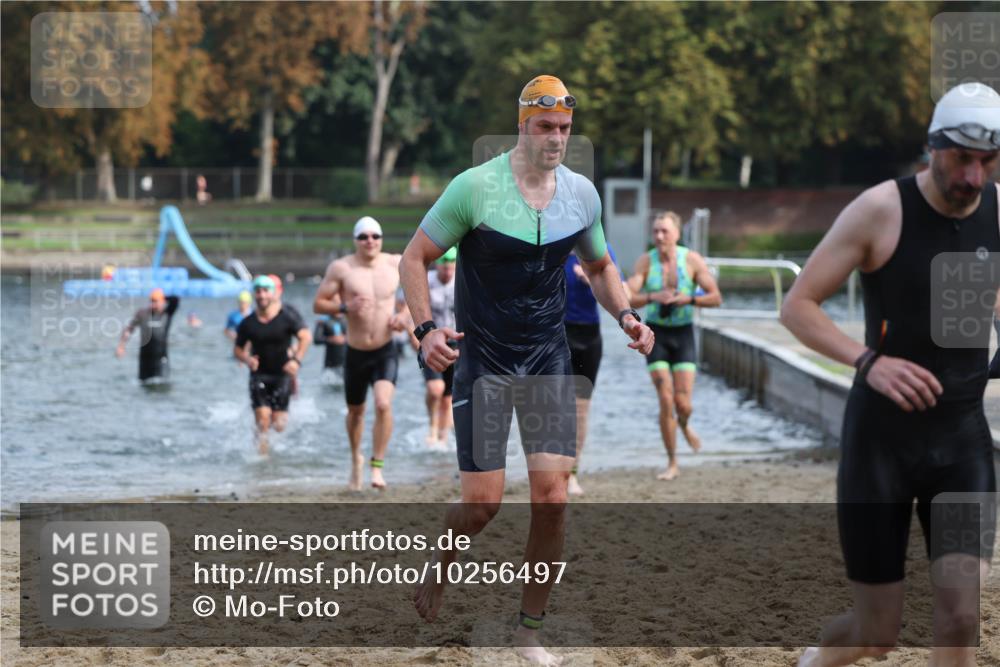 13.09.2026 - Stadtparktriathlon Mo-Foto http://msf.ph/oto/10256497 13.09.2026 10:51:32 Schwimmen 595, 598, 600, 603, 619, 632, 633, 634, 639, 640, 656, 671, 679, 696, 702 meine-sportfotos.de