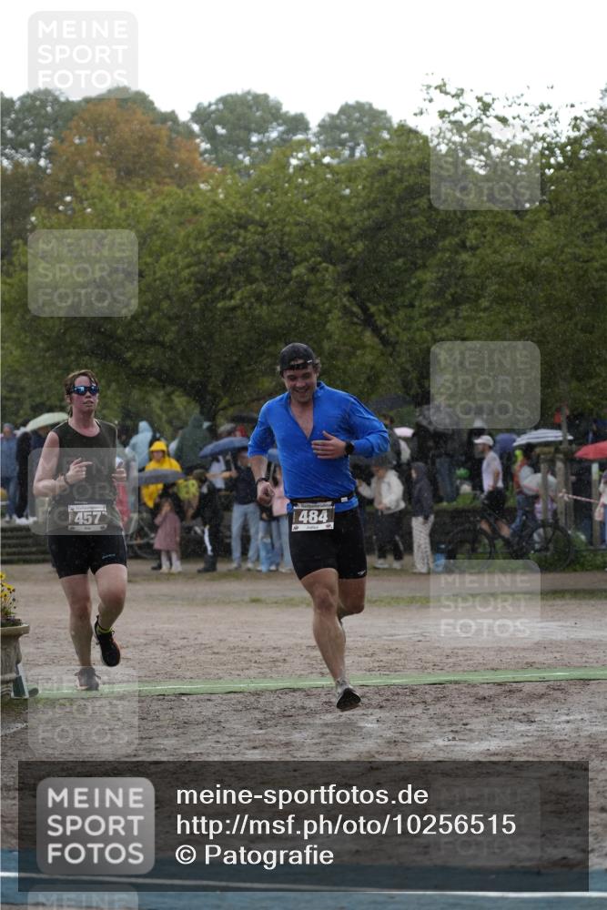 13.09.2026 - Stadtparktriathlon Patografie http://msf.ph/oto/10256515 13.09.2026 11:42:28 Ziel 457, 484 meine-sportfotos.de