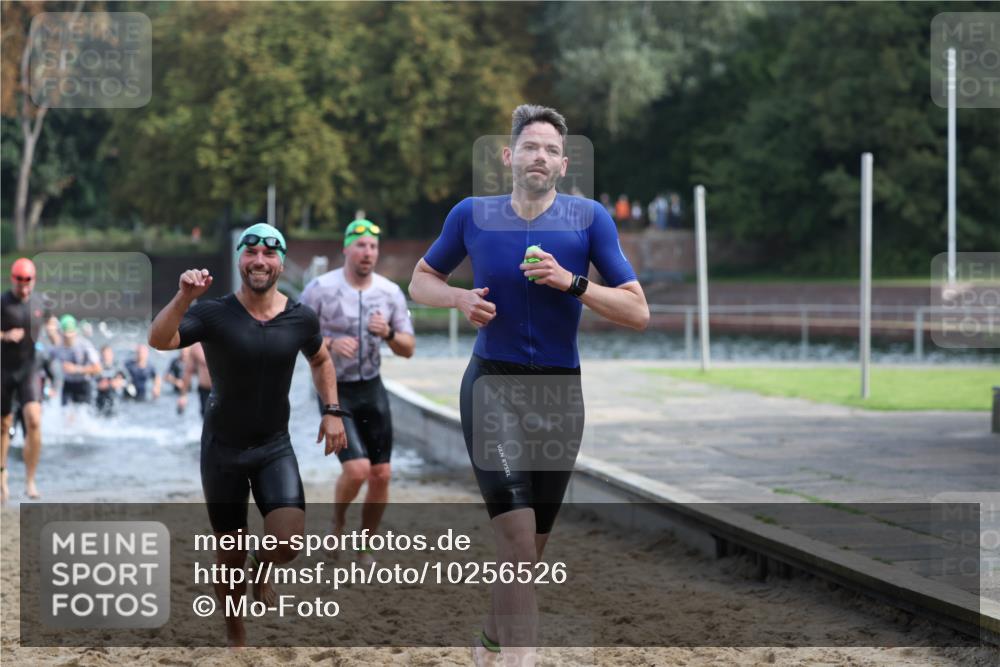 13.09.2026 - Stadtparktriathlon Mo-Foto http://msf.ph/oto/10256526 13.09.2026 10:51:36 Schwimmen 595, 598, 600, 603, 619, 632, 633, 639, 640, 656, 660, 671, 696, 702 meine-sportfotos.de