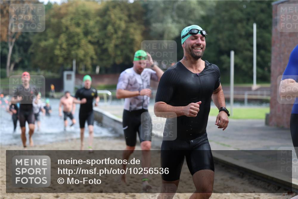 13.09.2026 - Stadtparktriathlon Mo-Foto http://msf.ph/oto/10256536 13.09.2026 10:51:37 Schwimmen 595, 600, 603, 619, 632, 633, 644, 656, 660, 671, 696, 702 meine-sportfotos.de