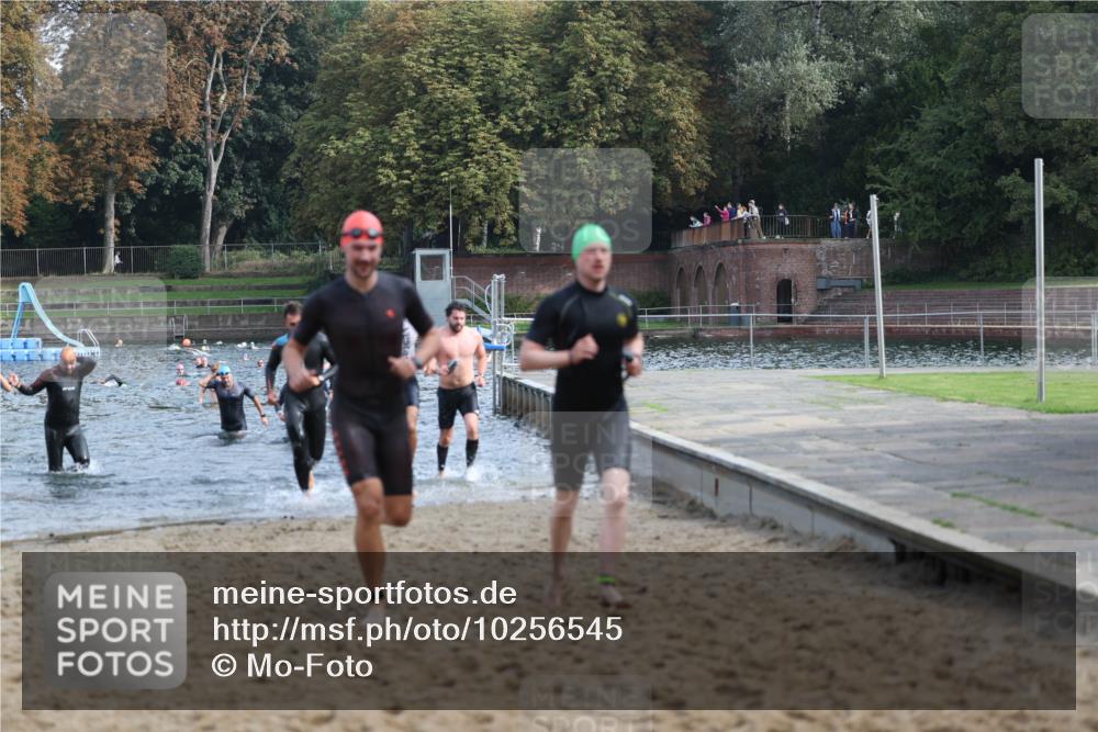 13.09.2026 - Stadtparktriathlon Mo-Foto http://msf.ph/oto/10256545 13.09.2026 10:51:38 Schwimmen 595, 600, 603, 619, 632, 633, 644, 656, 660, 671, 696, 697, 702 meine-sportfotos.de