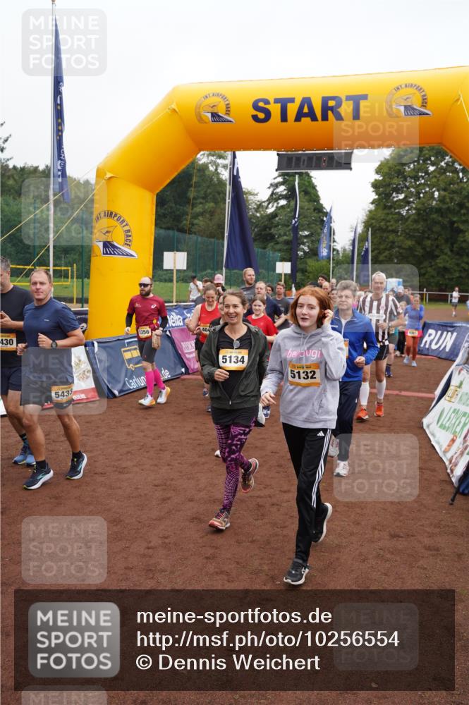 13.09.2026 - Airport Race Dennis Weichert http://msf.ph/oto/10256554 13.09.2026 10:01:32 Laufen  meine-sportfotos.de
