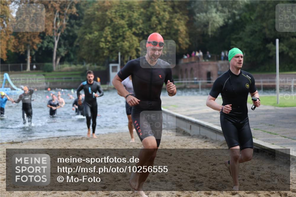 13.09.2026 - Stadtparktriathlon Mo-Foto http://msf.ph/oto/10256555 13.09.2026 10:51:40 Schwimmen 595, 603, 619, 633, 644, 646, 656, 660, 664, 671, 686, 696, 697, 702 meine-sportfotos.de