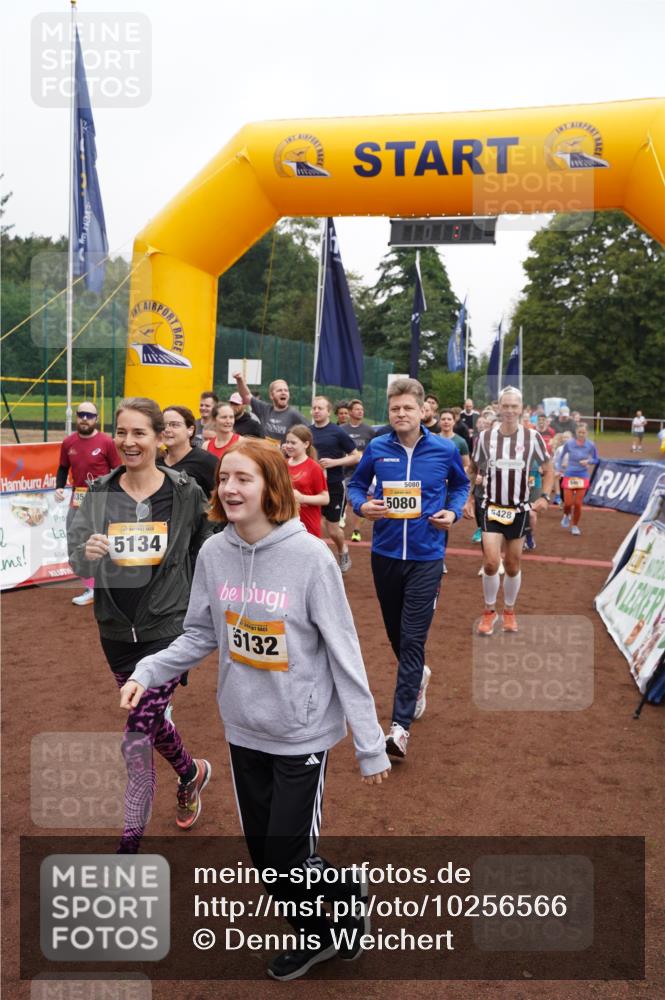 13.09.2026 - Airport Race Dennis Weichert http://msf.ph/oto/10256566 13.09.2026 10:01:32 Laufen  meine-sportfotos.de