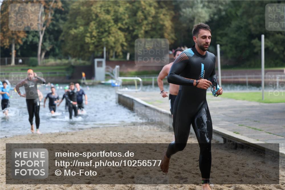 13.09.2026 - Stadtparktriathlon Mo-Foto http://msf.ph/oto/10256577 13.09.2026 10:51:43 Schwimmen 595, 603, 644, 646, 656, 660, 664, 671, 686, 697, 702 meine-sportfotos.de