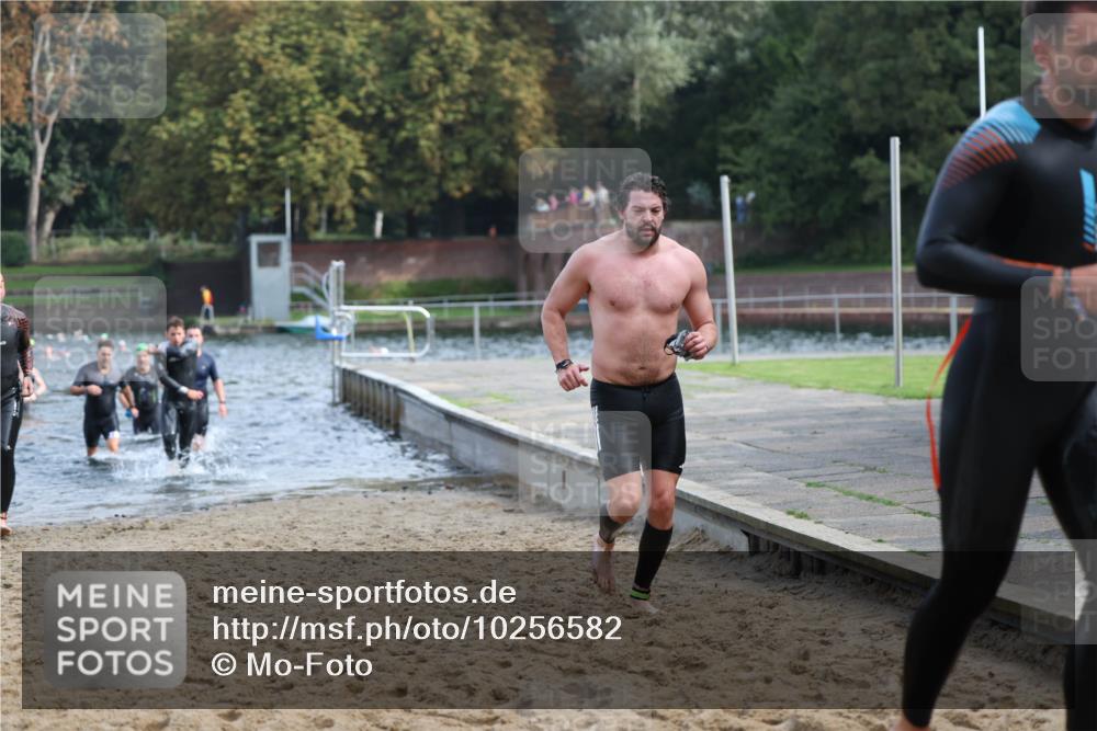 13.09.2026 - Stadtparktriathlon Mo-Foto http://msf.ph/oto/10256582 13.09.2026 10:51:44 Schwimmen 595, 603, 629, 644, 646, 656, 660, 664, 671, 686, 697 meine-sportfotos.de