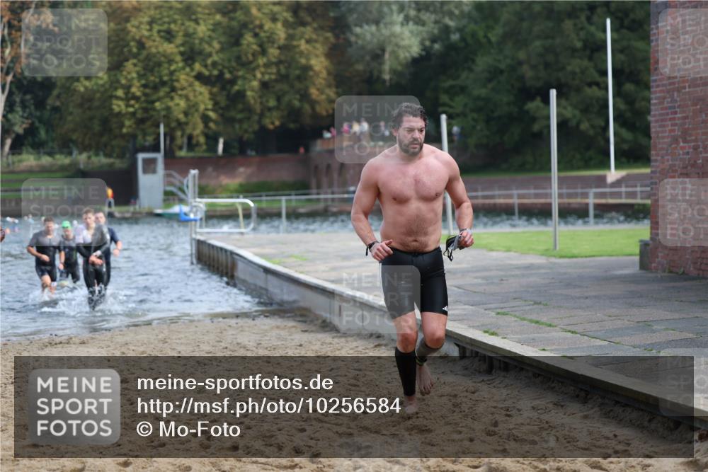 13.09.2026 - Stadtparktriathlon Mo-Foto http://msf.ph/oto/10256584 13.09.2026 10:51:44 Schwimmen 595, 603, 629, 644, 646, 656, 660, 664, 671, 686, 697 meine-sportfotos.de