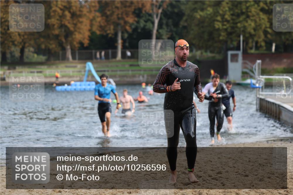 13.09.2026 - Stadtparktriathlon Mo-Foto http://msf.ph/oto/10256596 13.09.2026 10:51:46 Schwimmen 603, 629, 644, 646, 656, 660, 664, 686, 697 meine-sportfotos.de