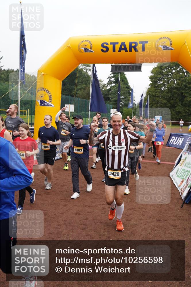 13.09.2026 - Airport Race Dennis Weichert http://msf.ph/oto/10256598 13.09.2026 10:01:34 Laufen  meine-sportfotos.de