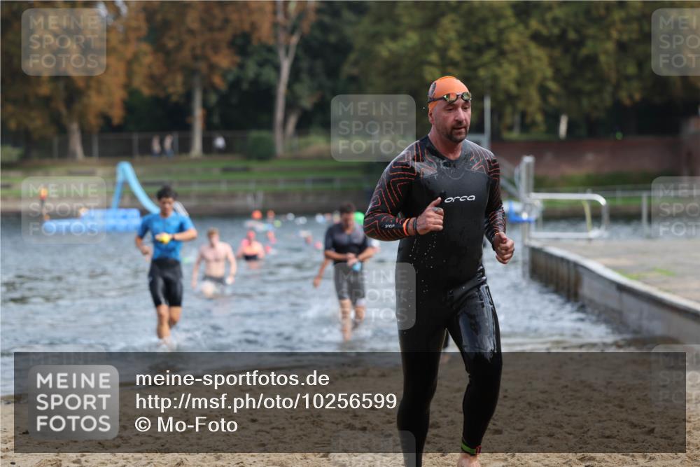 13.09.2026 - Stadtparktriathlon Mo-Foto http://msf.ph/oto/10256599 13.09.2026 10:51:47 Schwimmen 629, 644, 646, 656, 660, 664, 686, 697 meine-sportfotos.de