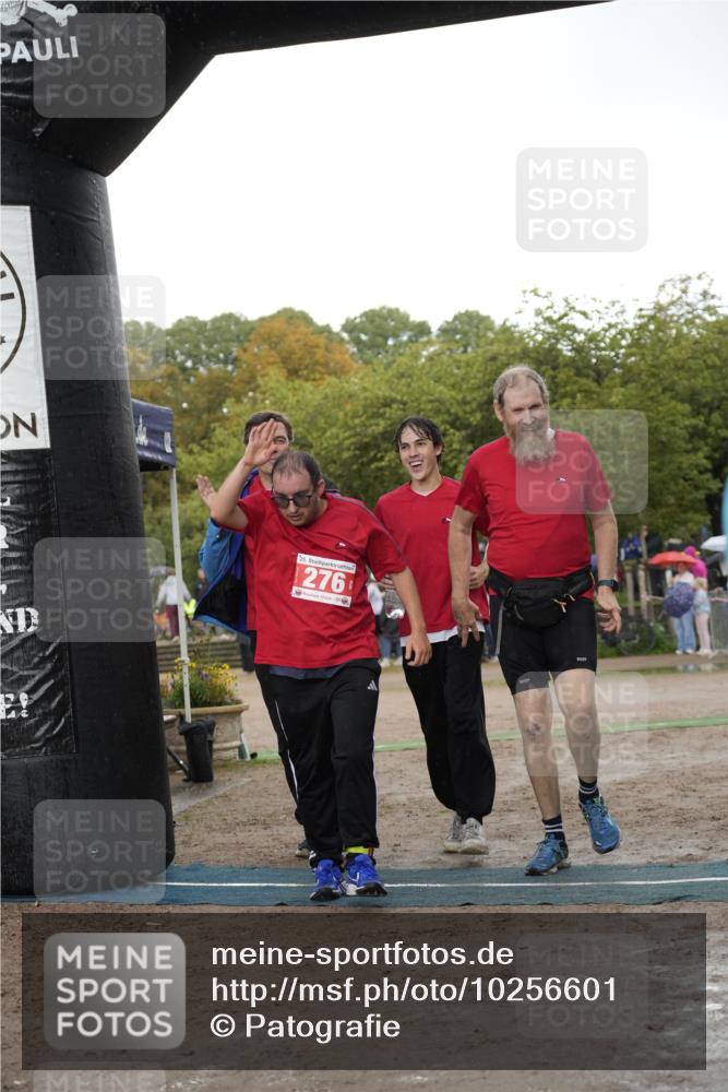 13.09.2026 - Stadtparktriathlon Patografie http://msf.ph/oto/10256601 13.09.2026 11:44:32 Ziel 276, 408 meine-sportfotos.de