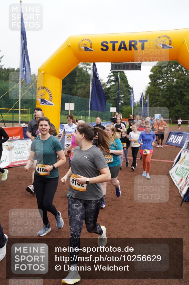 13.09.2026 - Airport Race Dennis Weichert http://msf.ph/oto/10256629 13.09.2026 10:01:35 Laufen  meine-sportfotos.de