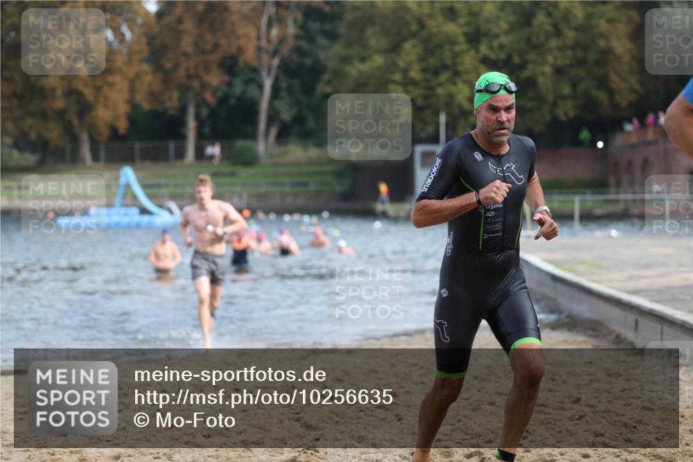 13.09.2026 - Stadtparktriathlon Mo-Foto http://msf.ph/oto/10256635 13.09.2026 10:51:55 Schwimmen 629, 644, 646, 664, 686, 697, 1797 meine-sportfotos.de