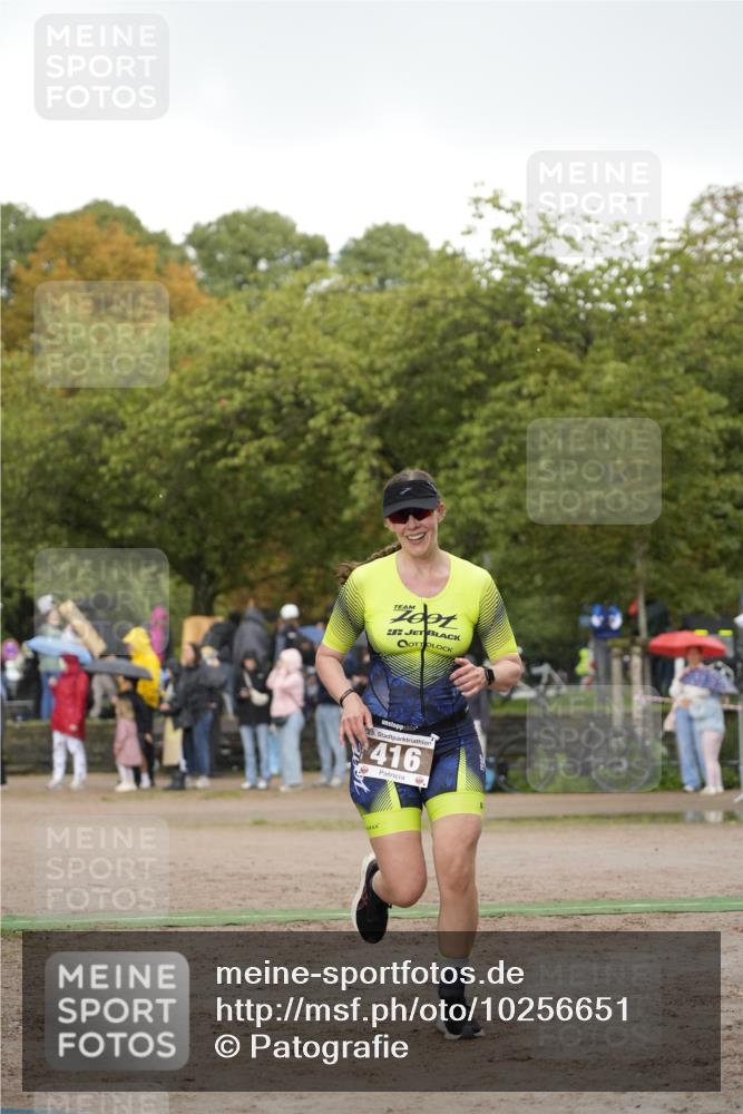 13.09.2026 - Stadtparktriathlon Patografie http://msf.ph/oto/10256651 13.09.2026 11:46:11 Ziel 416, 569 meine-sportfotos.de