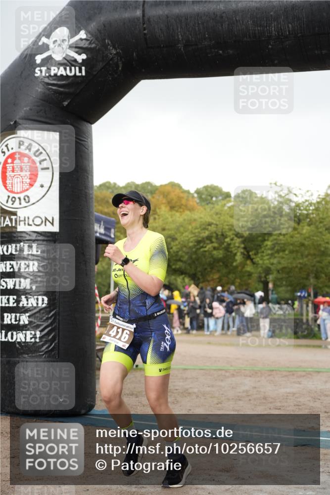 13.09.2026 - Stadtparktriathlon Patografie http://msf.ph/oto/10256657 13.09.2026 11:46:13 Ziel 416 meine-sportfotos.de
