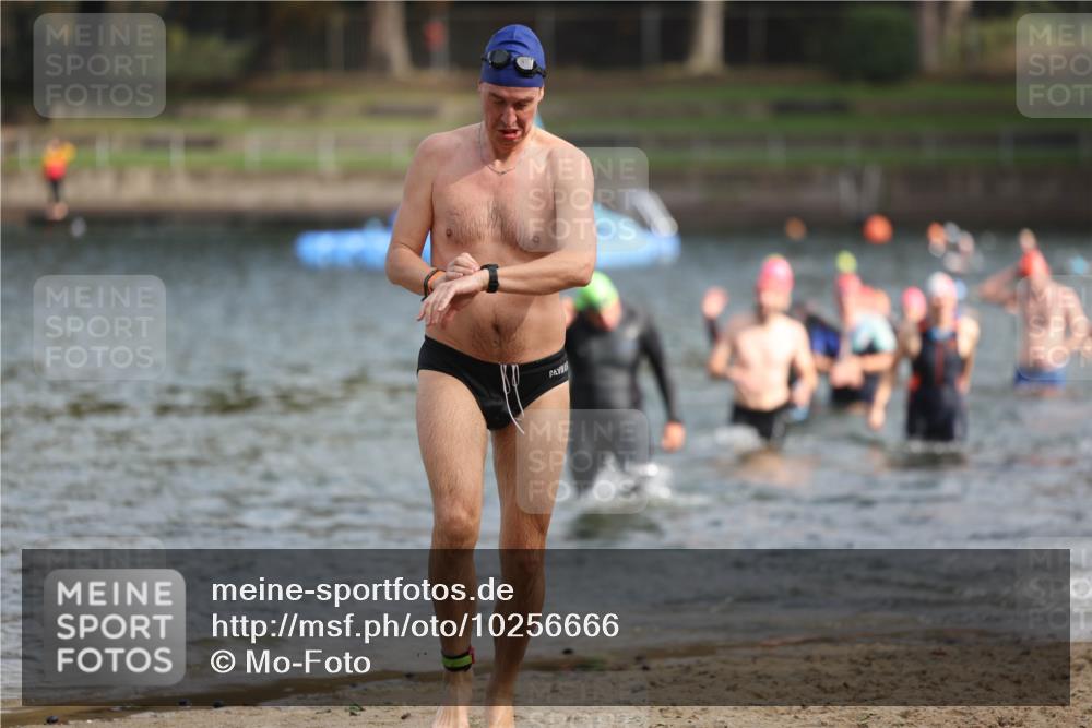 13.09.2026 - Stadtparktriathlon Mo-Foto http://msf.ph/oto/10256666 13.09.2026 10:52:07 Schwimmen 590, 597, 605, 678, 1797 meine-sportfotos.de