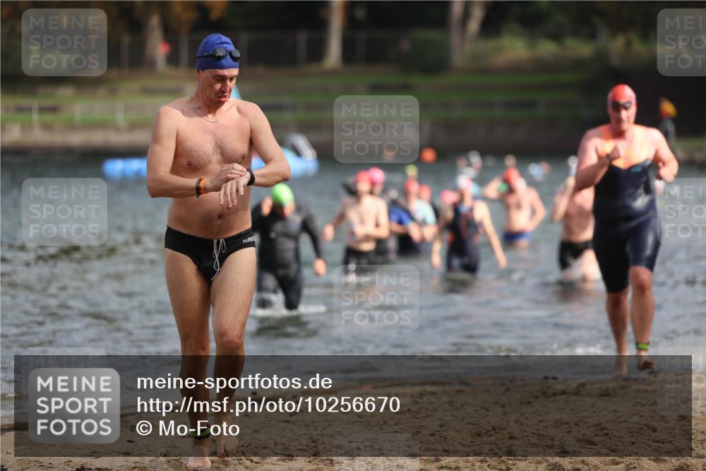 13.09.2026 - Stadtparktriathlon Mo-Foto http://msf.ph/oto/10256670 13.09.2026 10:52:07 Schwimmen 590, 597, 605, 678, 1797 meine-sportfotos.de