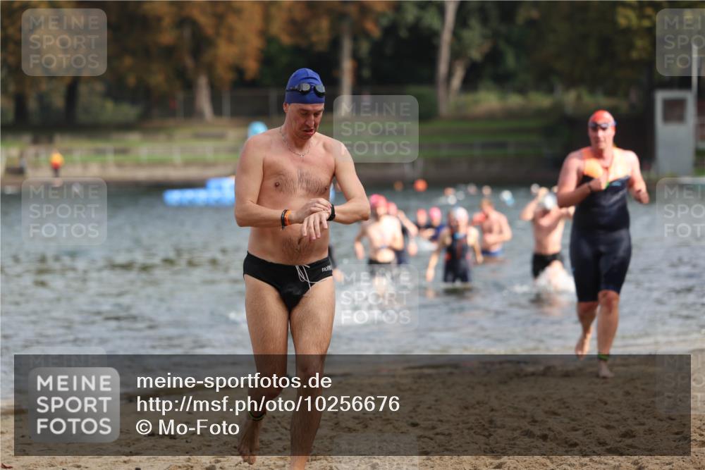 13.09.2026 - Stadtparktriathlon Mo-Foto http://msf.ph/oto/10256676 13.09.2026 10:52:08 Schwimmen 590, 597, 605, 678, 1797 meine-sportfotos.de