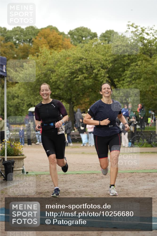 13.09.2026 - Stadtparktriathlon Patografie http://msf.ph/oto/10256680 13.09.2026 11:46:44 Ziel 357, 363, 428 meine-sportfotos.de