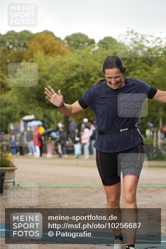 13.09.2026 - Stadtparktriathlon Patografie http://msf.ph/oto/10256687 13.09.2026 11:46:45 Ziel 357, 363, 428 meine-sportfotos.de
