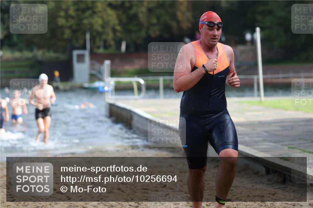 13.09.2026 - Stadtparktriathlon Mo-Foto http://msf.ph/oto/10256694 13.09.2026 10:52:12 Schwimmen 590, 597, 599, 605, 668, 676, 678, 1797 meine-sportfotos.de