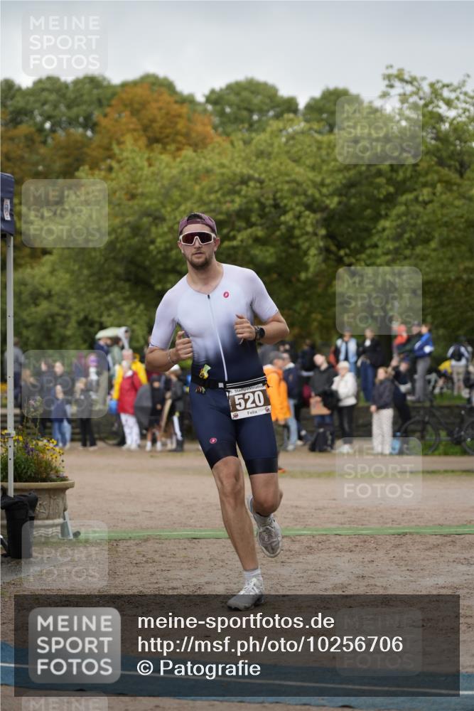 13.09.2026 - Stadtparktriathlon Patografie http://msf.ph/oto/10256706 13.09.2026 11:47:31 Ziel 456, 520 meine-sportfotos.de
