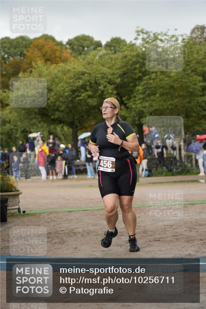 13.09.2026 - Stadtparktriathlon Patografie http://msf.ph/oto/10256711 13.09.2026 11:47:37 Ziel 456, 520 meine-sportfotos.de