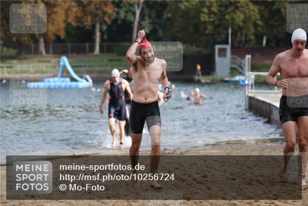 13.09.2026 - Stadtparktriathlon Mo-Foto http://msf.ph/oto/10256724 13.09.2026 10:52:17 Schwimmen 590, 597, 599, 668, 676, 678, 684 meine-sportfotos.de