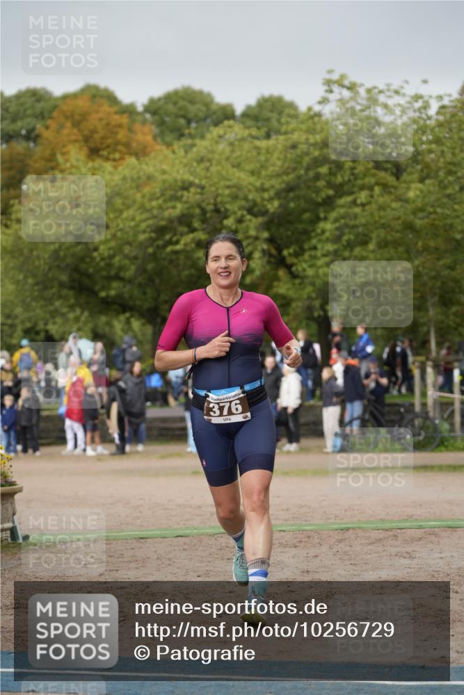 13.09.2026 - Stadtparktriathlon Patografie http://msf.ph/oto/10256729 13.09.2026 11:48:25 Ziel 376, 401 meine-sportfotos.de