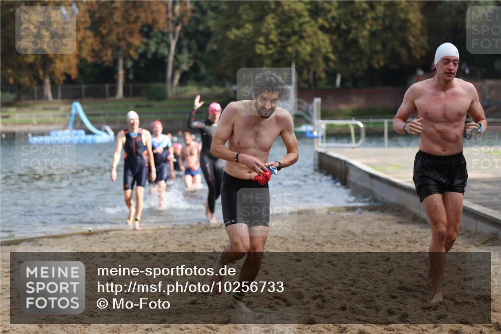 13.09.2026 - Stadtparktriathlon Mo-Foto http://msf.ph/oto/10256733 13.09.2026 10:52:18 Schwimmen 590, 597, 599, 668, 674, 676, 678, 684 meine-sportfotos.de