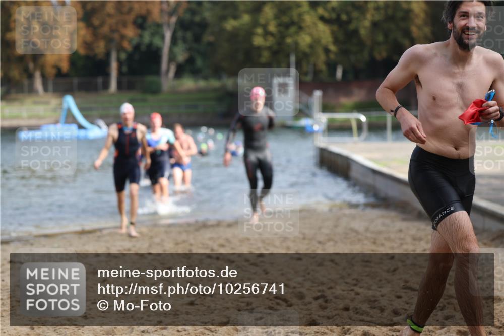 13.09.2026 - Stadtparktriathlon Mo-Foto http://msf.ph/oto/10256741 13.09.2026 10:52:19 Schwimmen 590, 597, 599, 649, 668, 674, 676, 678, 684 meine-sportfotos.de