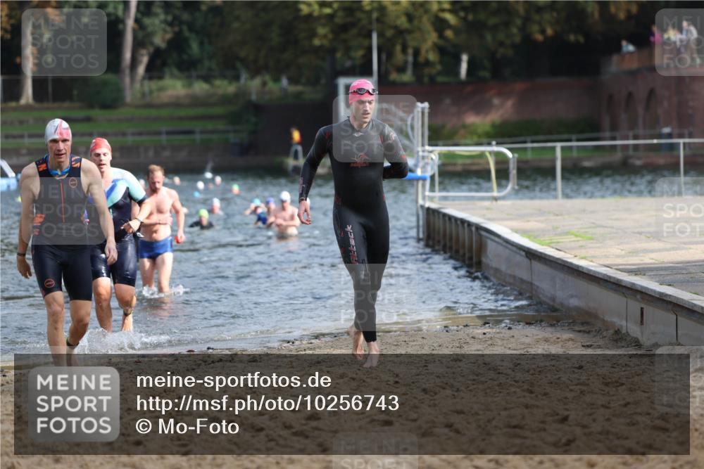 13.09.2026 - Stadtparktriathlon Mo-Foto http://msf.ph/oto/10256743 13.09.2026 10:52:19 Schwimmen 590, 597, 599, 649, 668, 674, 676, 678, 684 meine-sportfotos.de