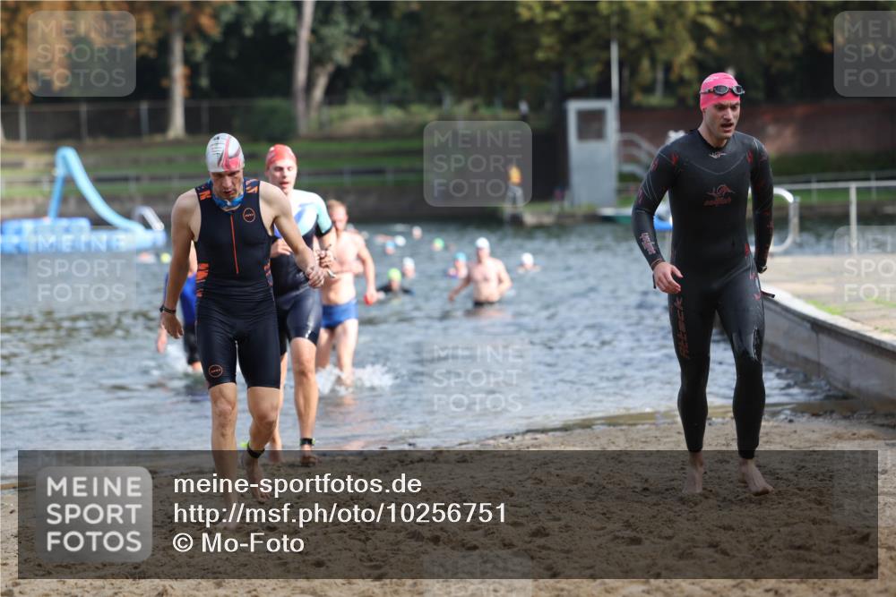 13.09.2026 - Stadtparktriathlon Mo-Foto http://msf.ph/oto/10256751 13.09.2026 10:52:20 Schwimmen 590, 597, 599, 649, 668, 674, 676, 678, 684 meine-sportfotos.de