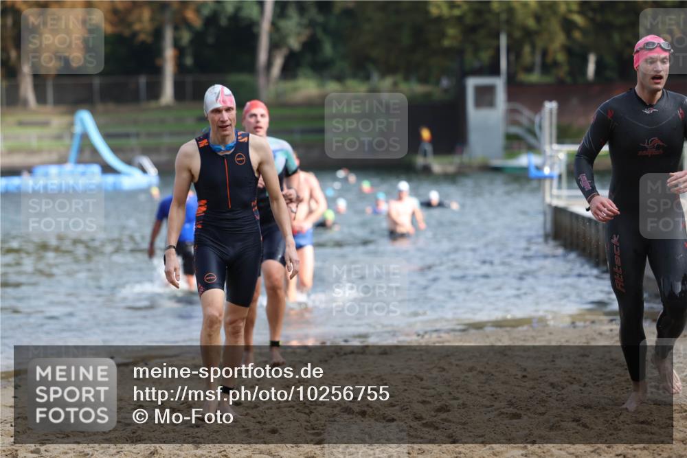 13.09.2026 - Stadtparktriathlon Mo-Foto http://msf.ph/oto/10256755 13.09.2026 10:52:21 Schwimmen 590, 597, 599, 649, 668, 674, 676, 677, 684 meine-sportfotos.de