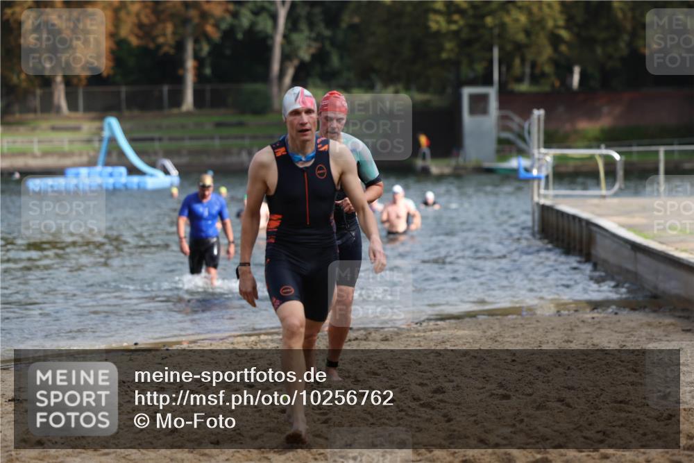 13.09.2026 - Stadtparktriathlon Mo-Foto http://msf.ph/oto/10256762 13.09.2026 10:52:22 Schwimmen 590, 597, 599, 649, 668, 674, 676, 677, 684 meine-sportfotos.de