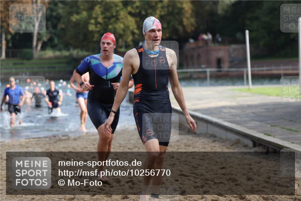 13.09.2026 - Stadtparktriathlon Mo-Foto http://msf.ph/oto/10256770 13.09.2026 10:52:24 Schwimmen 599, 649, 668, 674, 676, 677, 684 meine-sportfotos.de