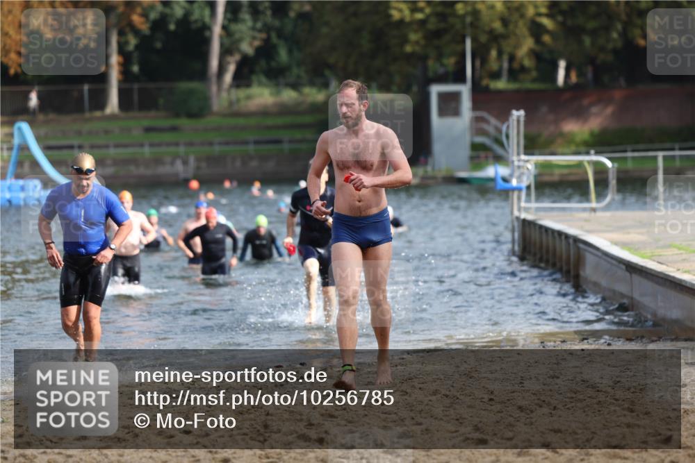 13.09.2026 - Stadtparktriathlon Mo-Foto http://msf.ph/oto/10256785 13.09.2026 10:52:26 Schwimmen 599, 649, 662, 668, 674, 676, 677, 684 meine-sportfotos.de