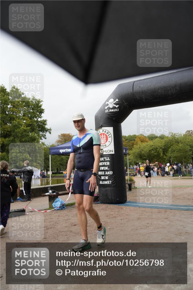 13.09.2026 - Stadtparktriathlon Patografie http://msf.ph/oto/10256798 13.09.2026 11:51:40 Ziel 403, 622 meine-sportfotos.de