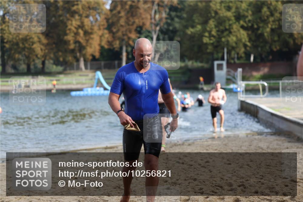 13.09.2026 - Stadtparktriathlon Mo-Foto http://msf.ph/oto/10256821 13.09.2026 10:52:33 Schwimmen 601, 647, 649, 662, 674, 677, 684, 687, 707 meine-sportfotos.de